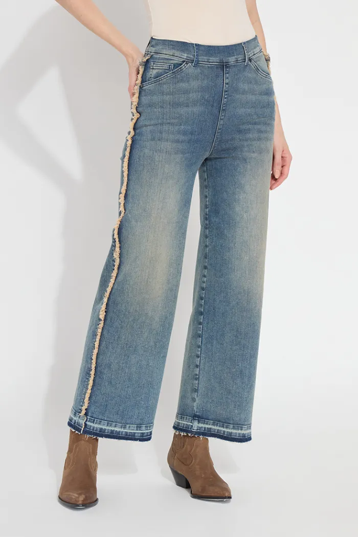 High-Waist, Wide-Leg Denim Jeans in Era Style