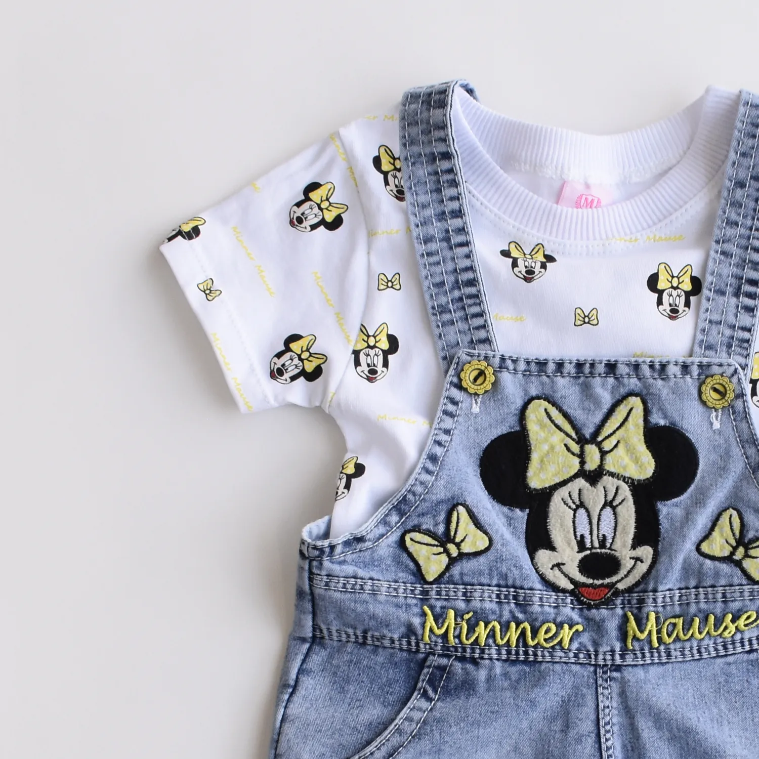 Stylish Minnie Girls Jumper Set