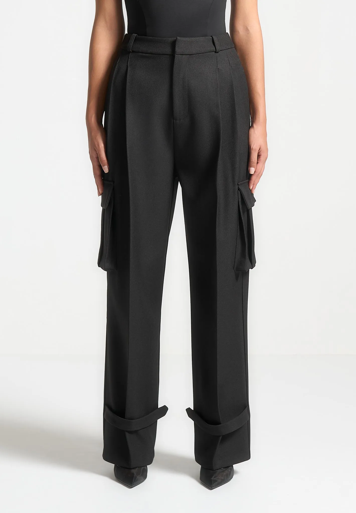 Tailored Pleated Cargo Trousers - Black